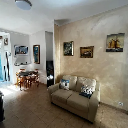 The Sea Flower Con Giardino E Garage Auto Incluso