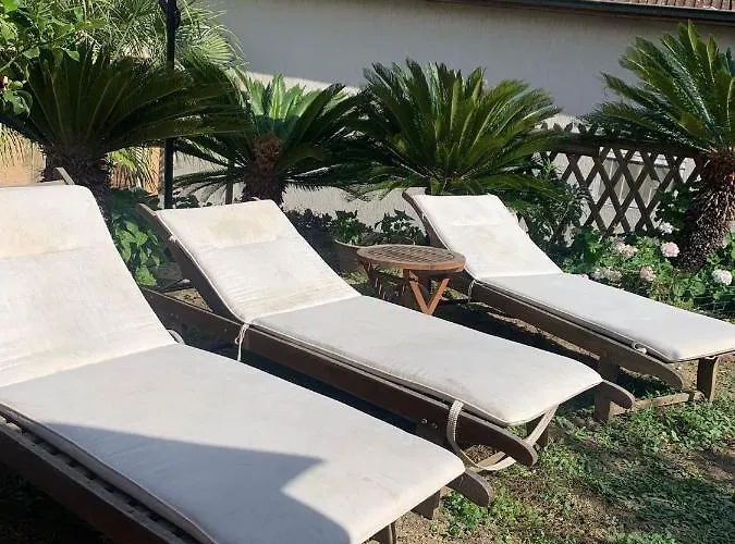 Апартаменты The Sea Flower Con Giardino E Garage Auto Incluso *