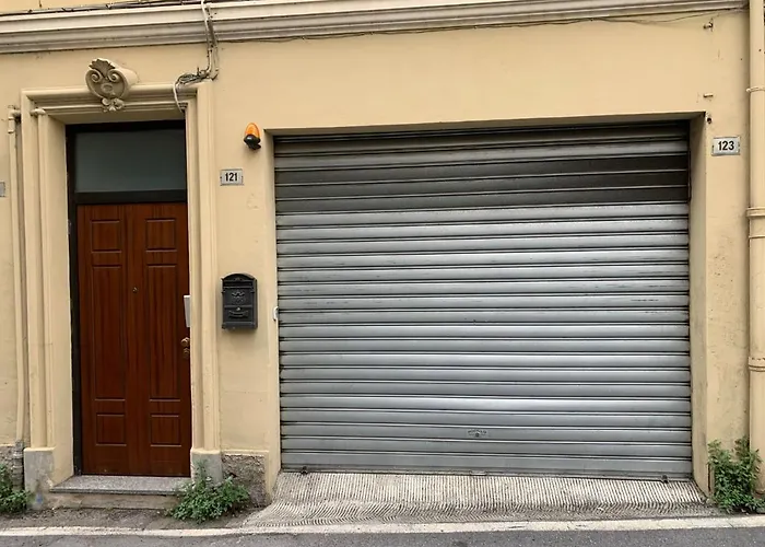 The Sea Flower Con Giardino E Garage Auto Incluso Апартаменты *